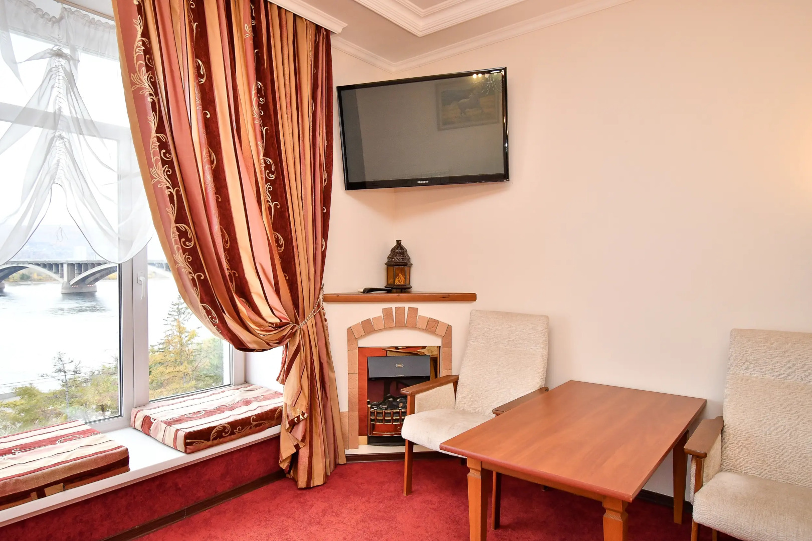 Гостиница Огни Енисея