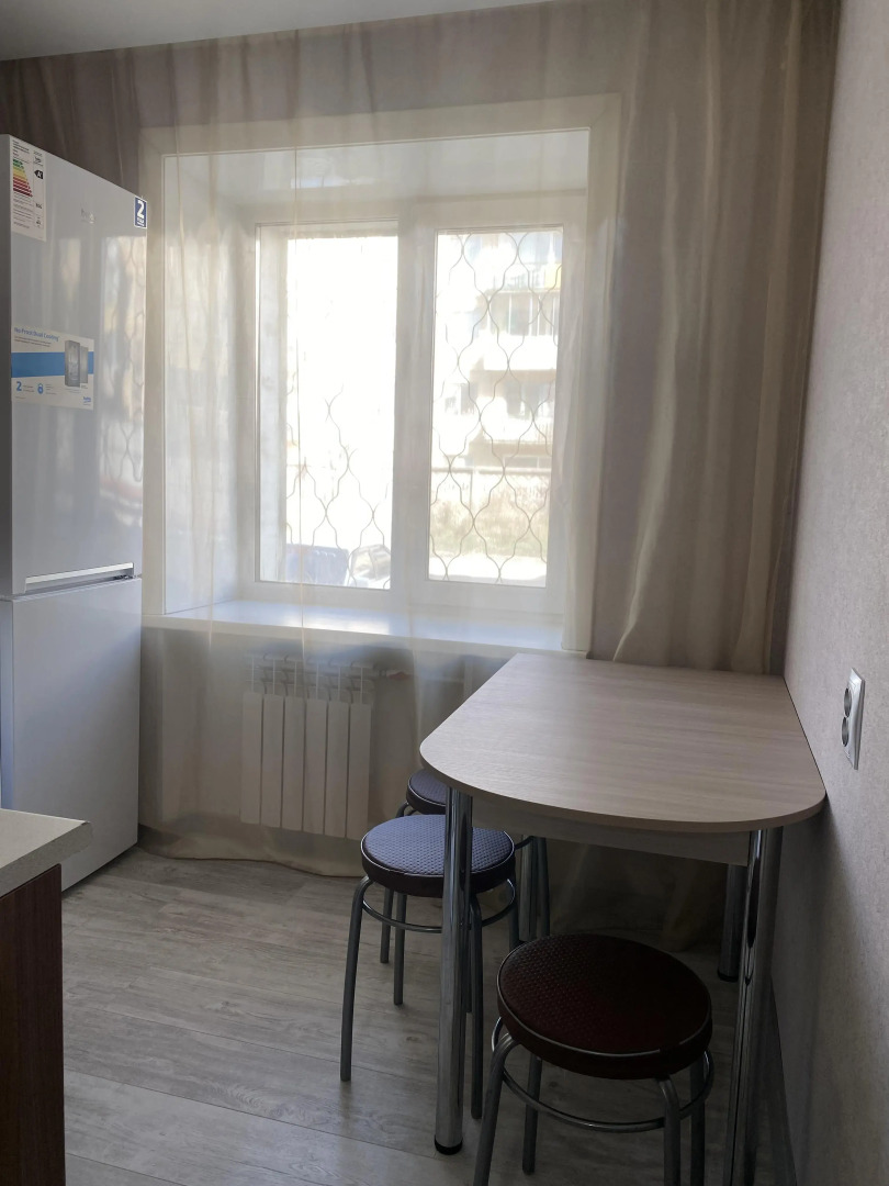 Малиновского 63