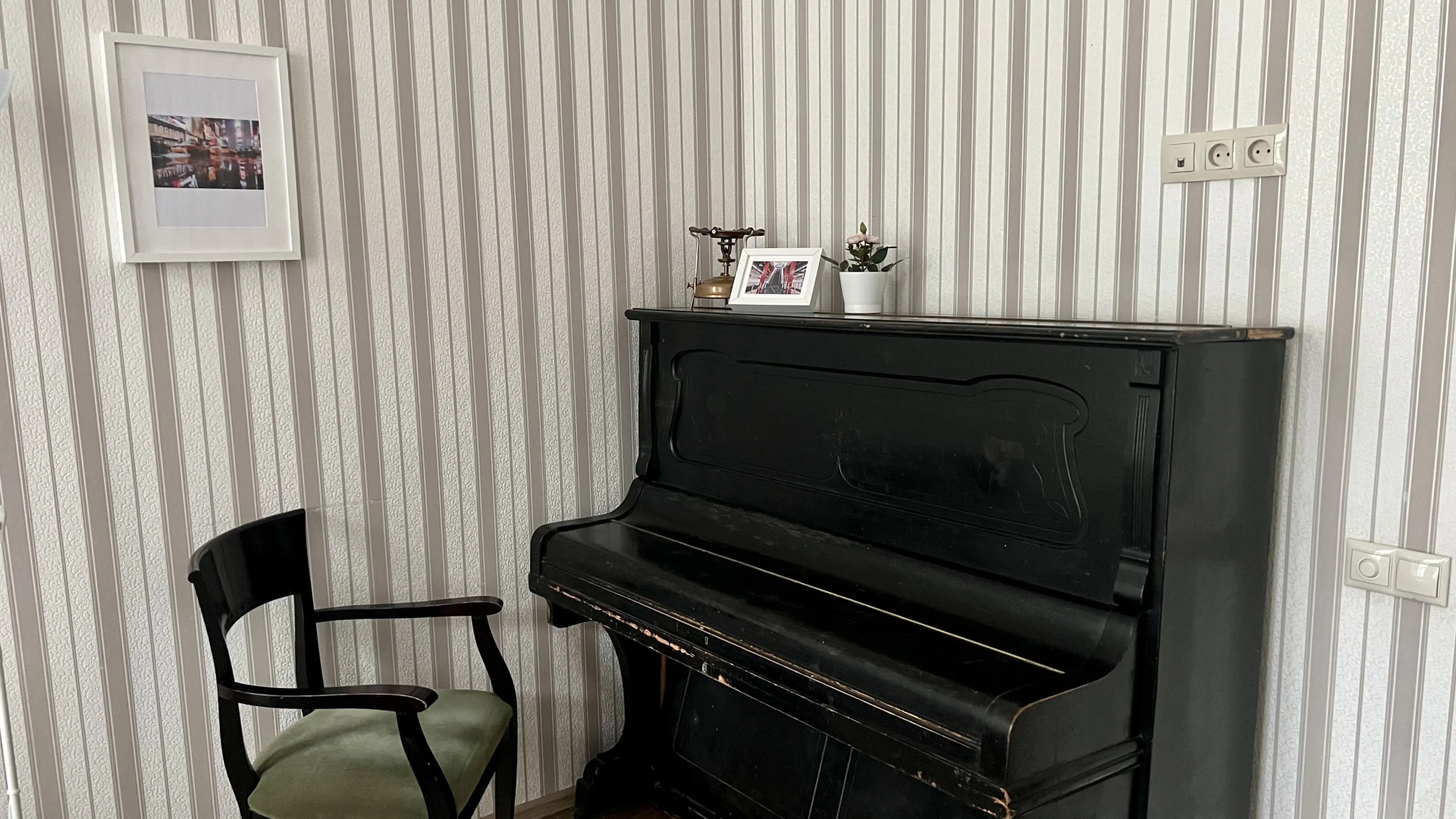 Мебелированные комнаты в доме Булгакова (1)