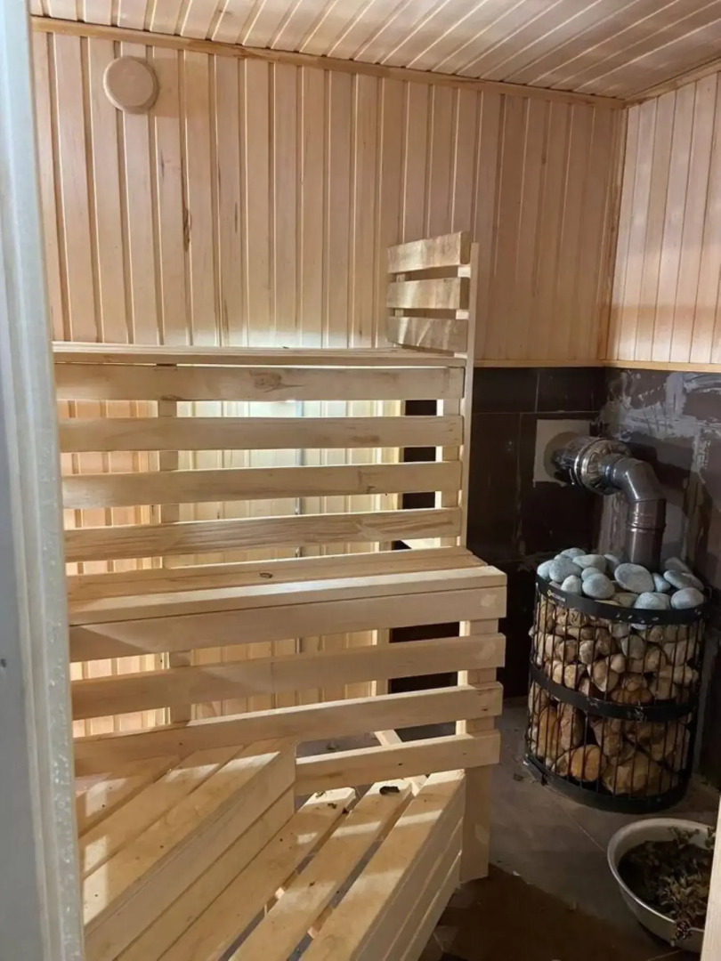 Частный дом в леcу рядом с Вязьмой у peки