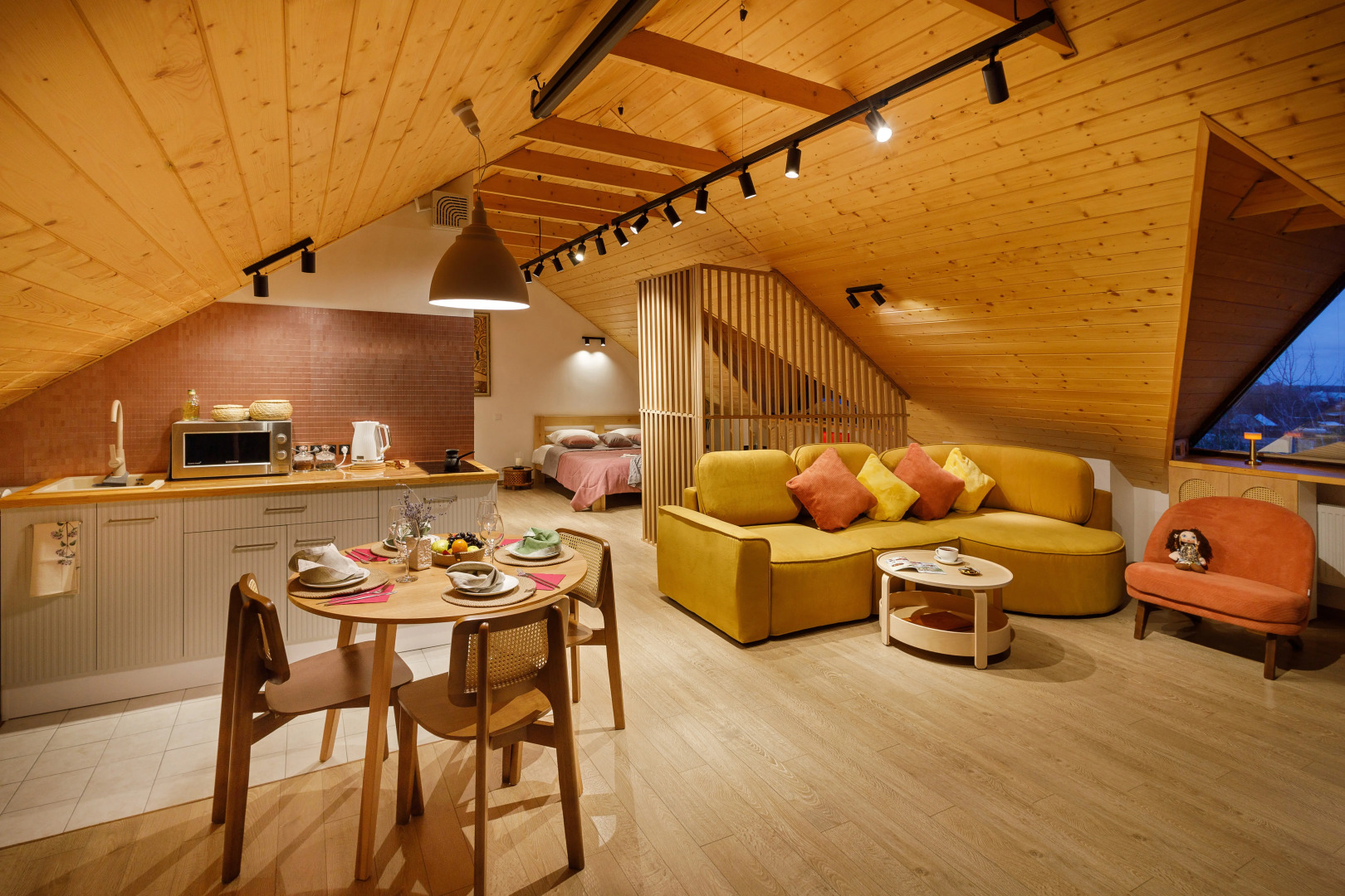 Апартаменты Мансарда ОКО