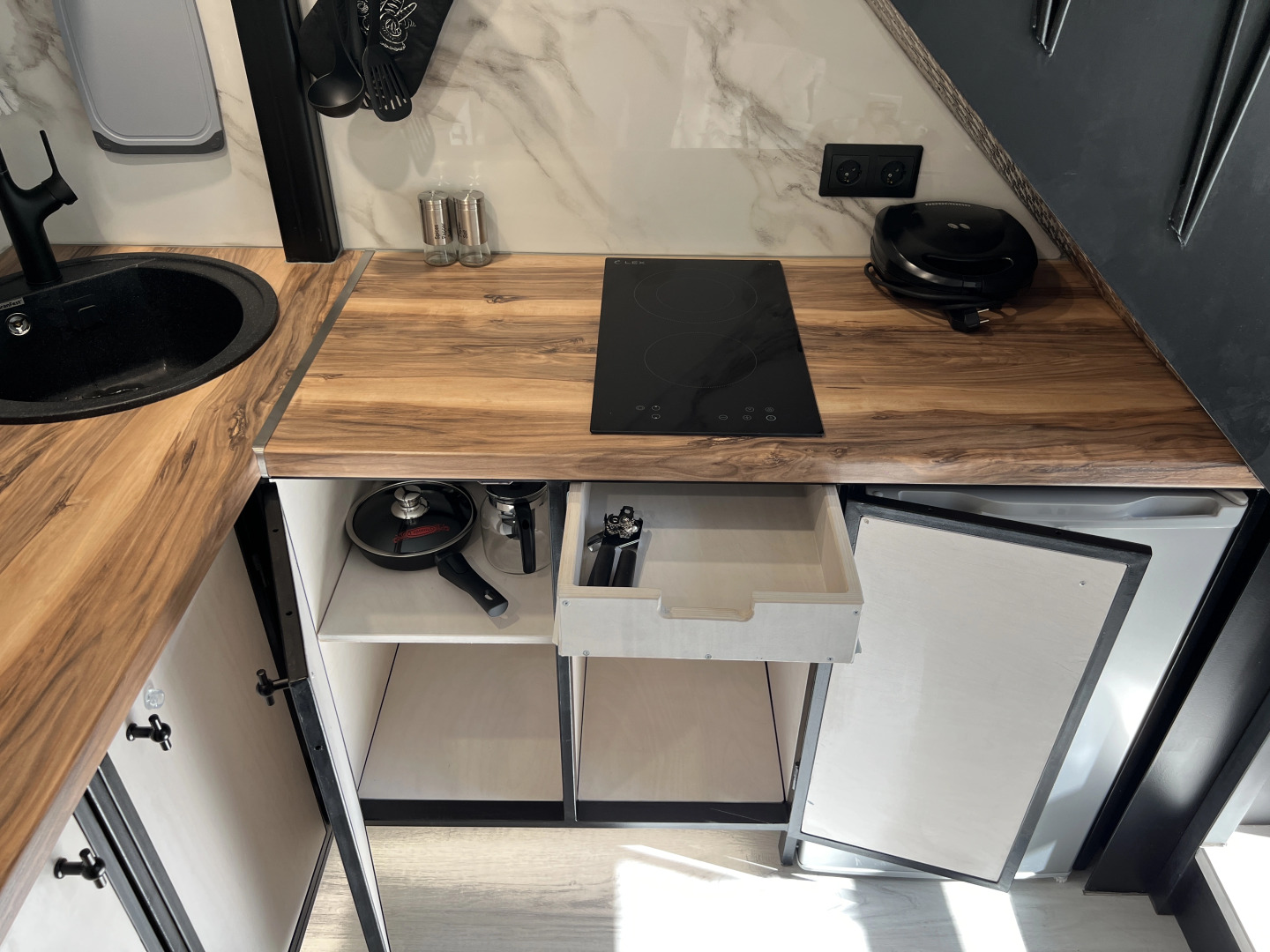 Апартаменты БК 145