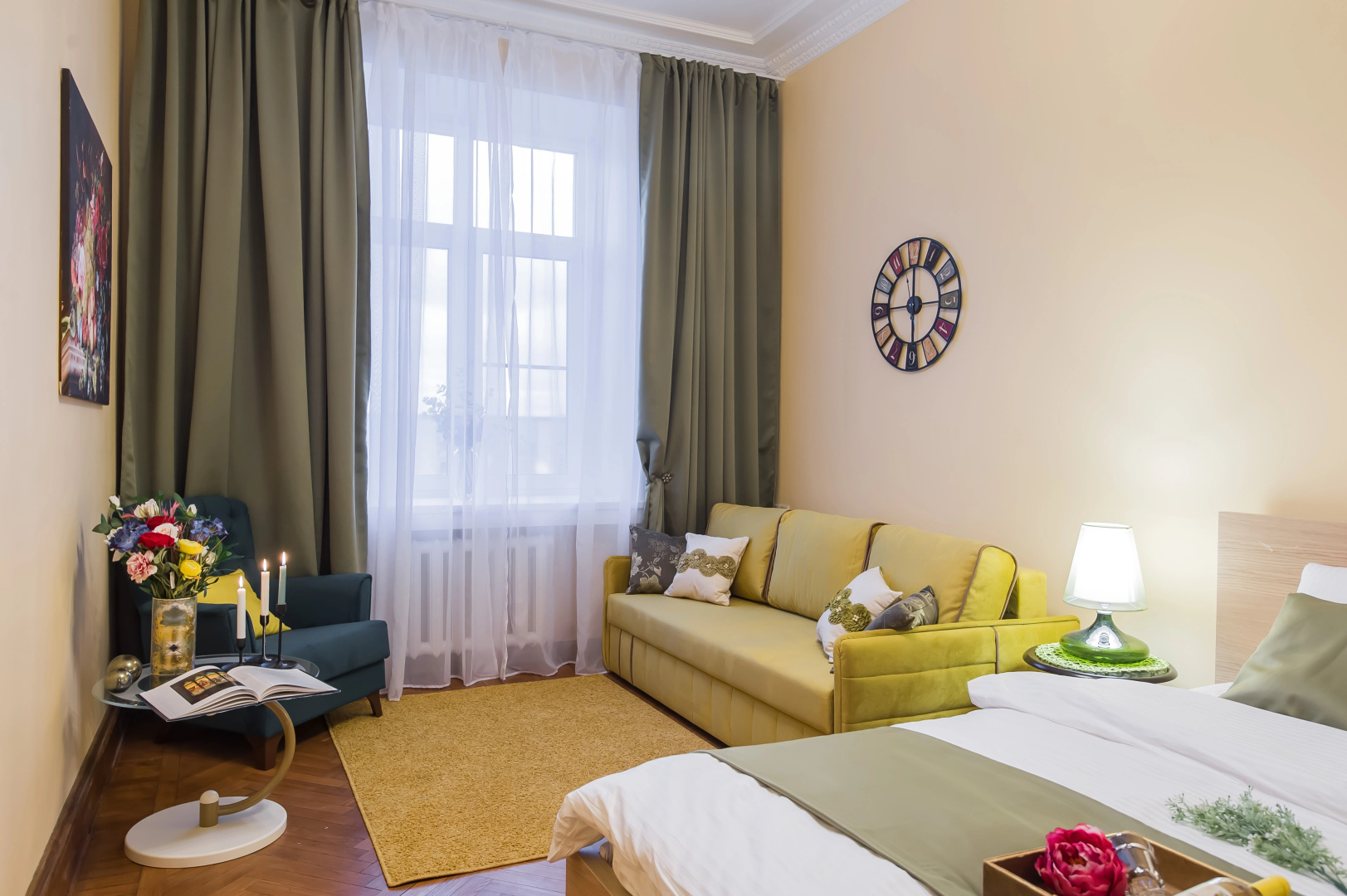 Квартира GM Apartments в Легендарной Сталинской высотке