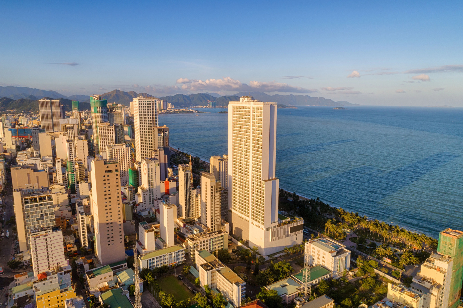 Vinpearl Beachfront Nha Trang