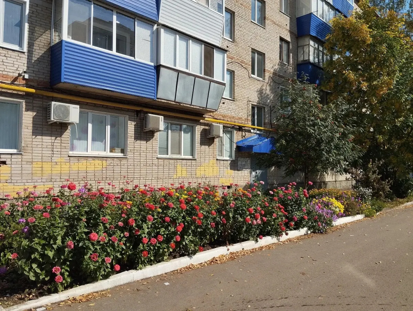 Апартаменты на Гафиатуллина 45-99