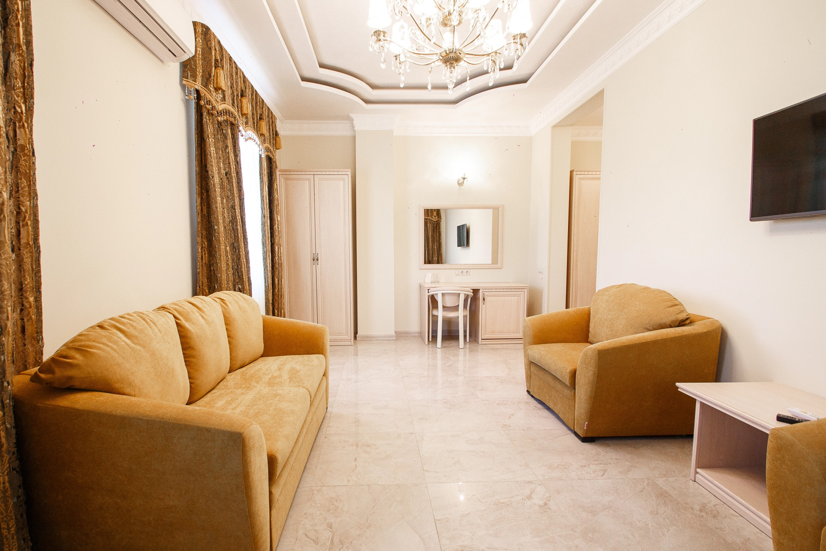 Ресторанно-Гостиничный Комплекс Голубое Озеро