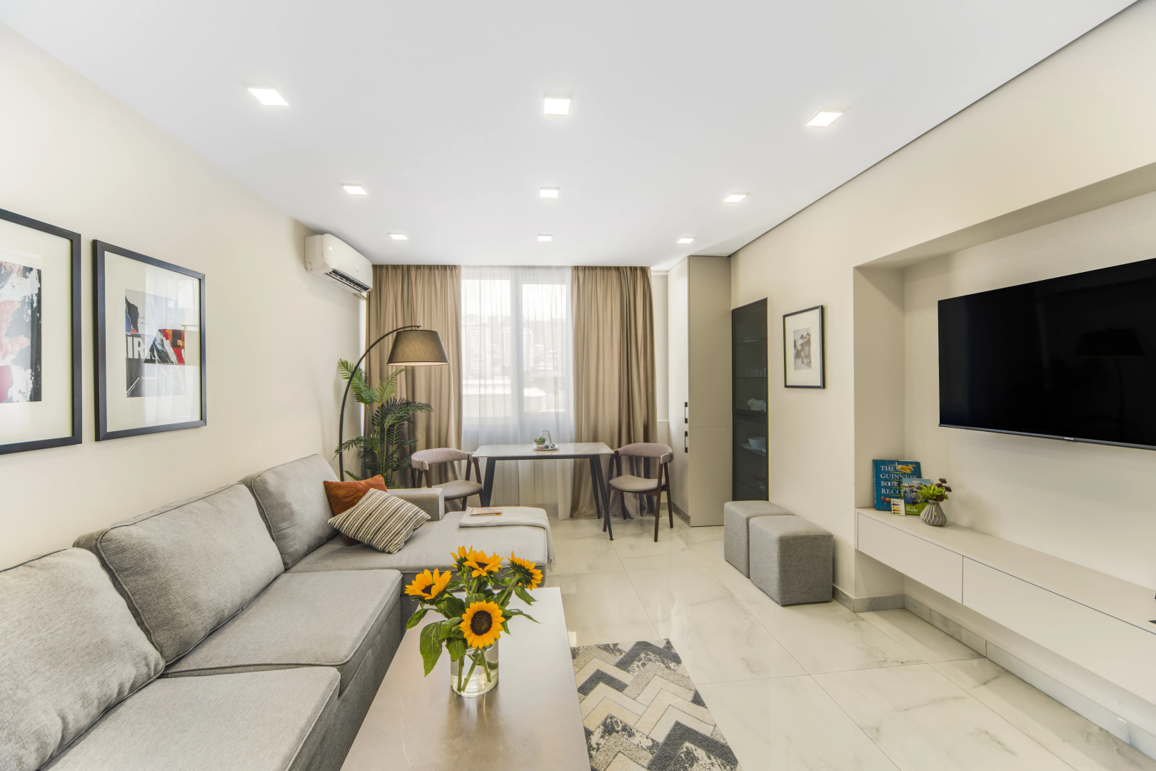 Апартаменты Lagoon by Downtown Inn