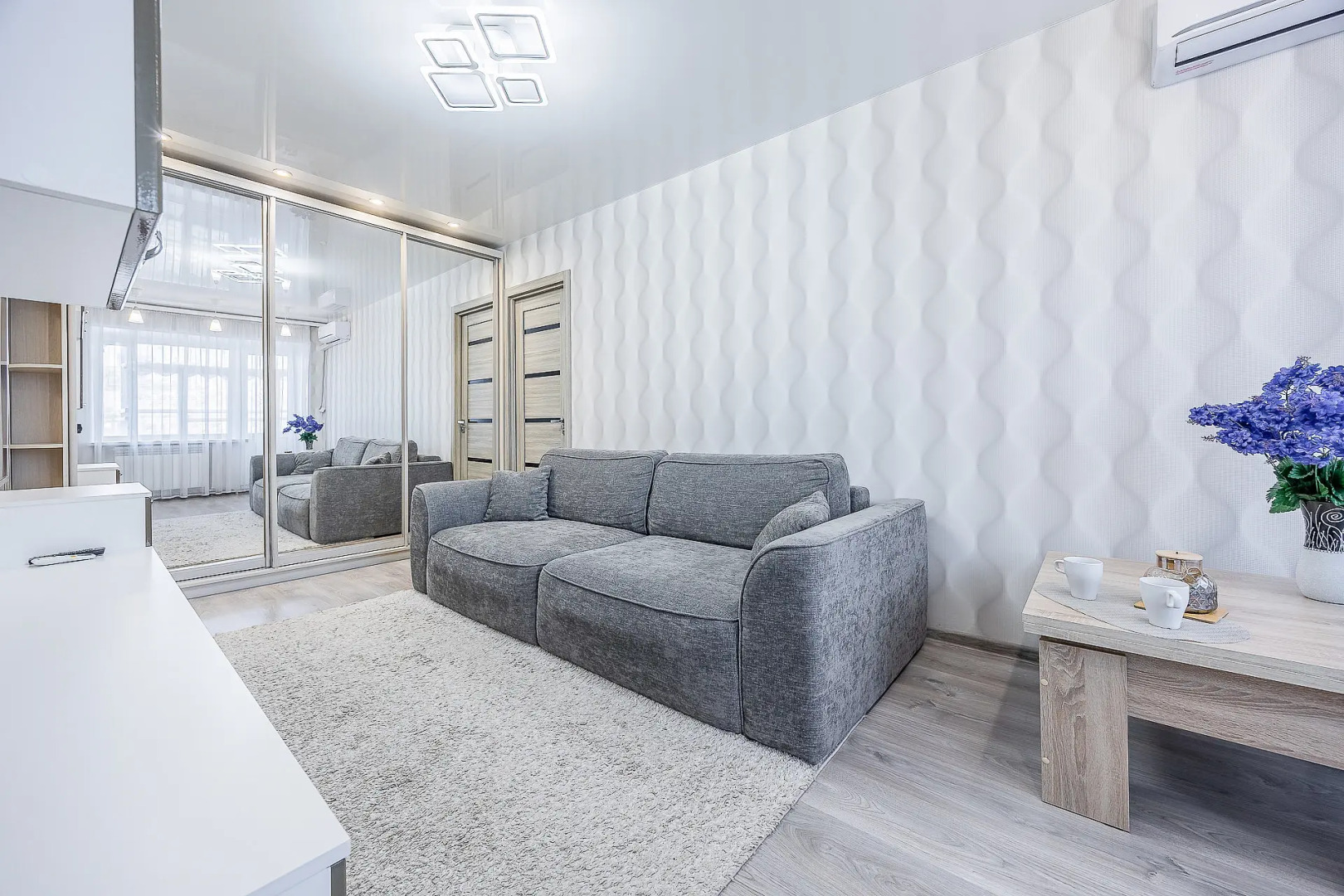 Квартира 2-ком Top House на пр. Ленина