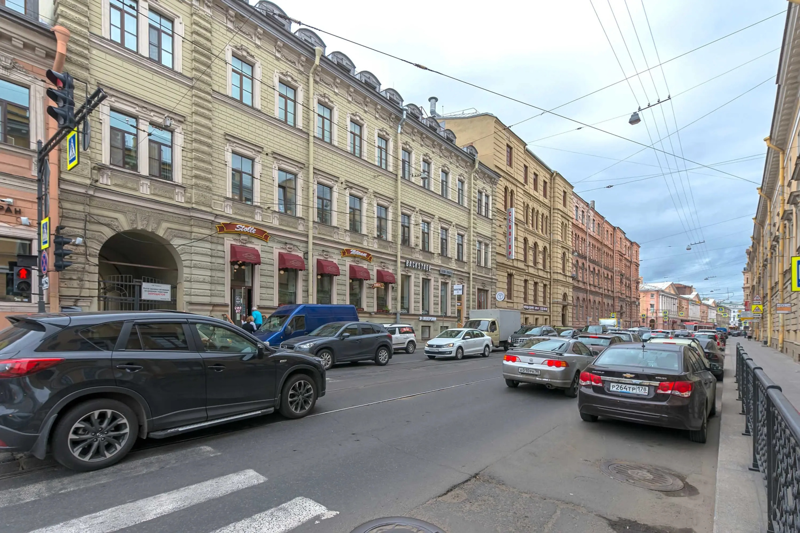 Квартира Репин у Русского музея в Доме Художников BookingSPB