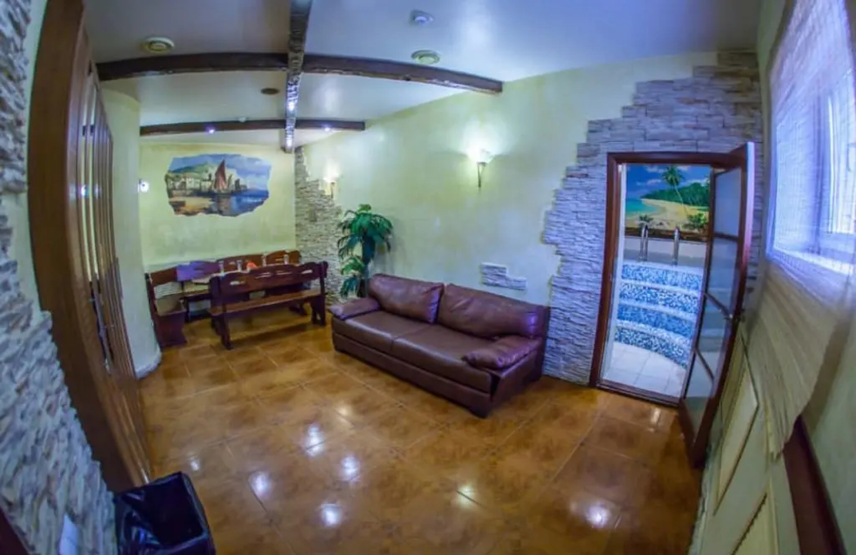 Отель Империал