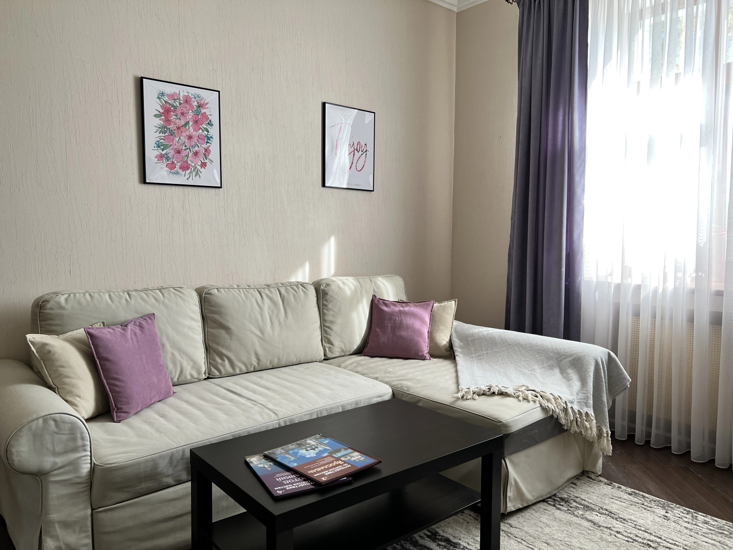 Квартира Просторная Двухкомнатная в Центре Города