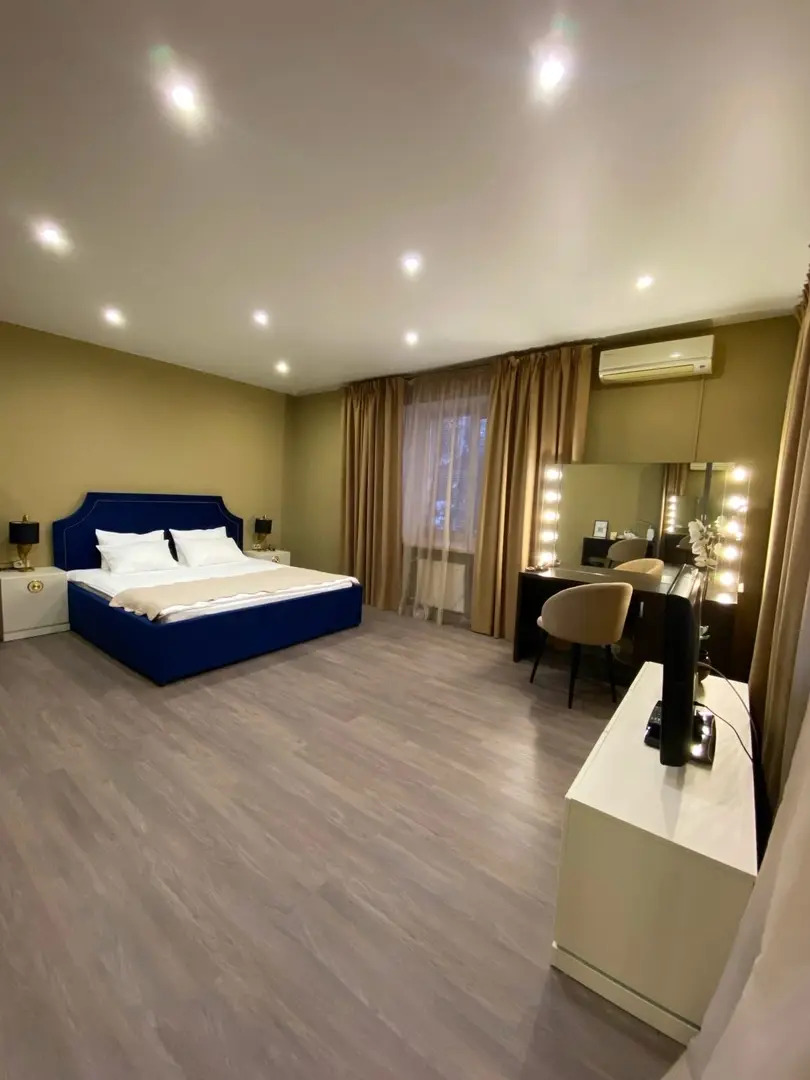 Отель Green Roof