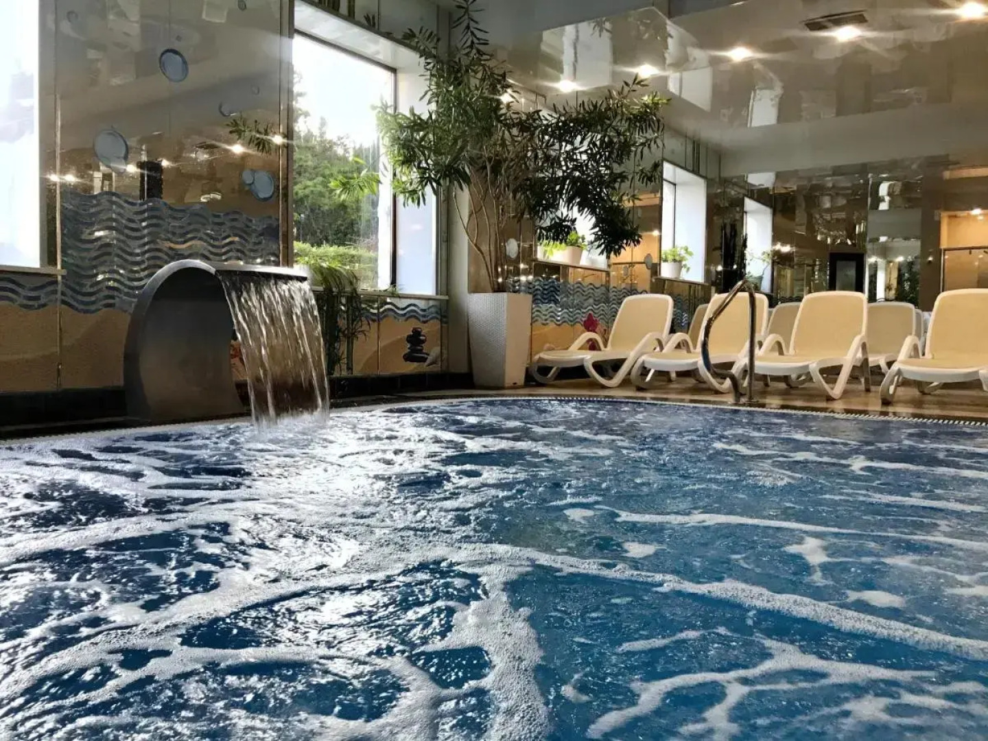 Отель Сочи-Бриз