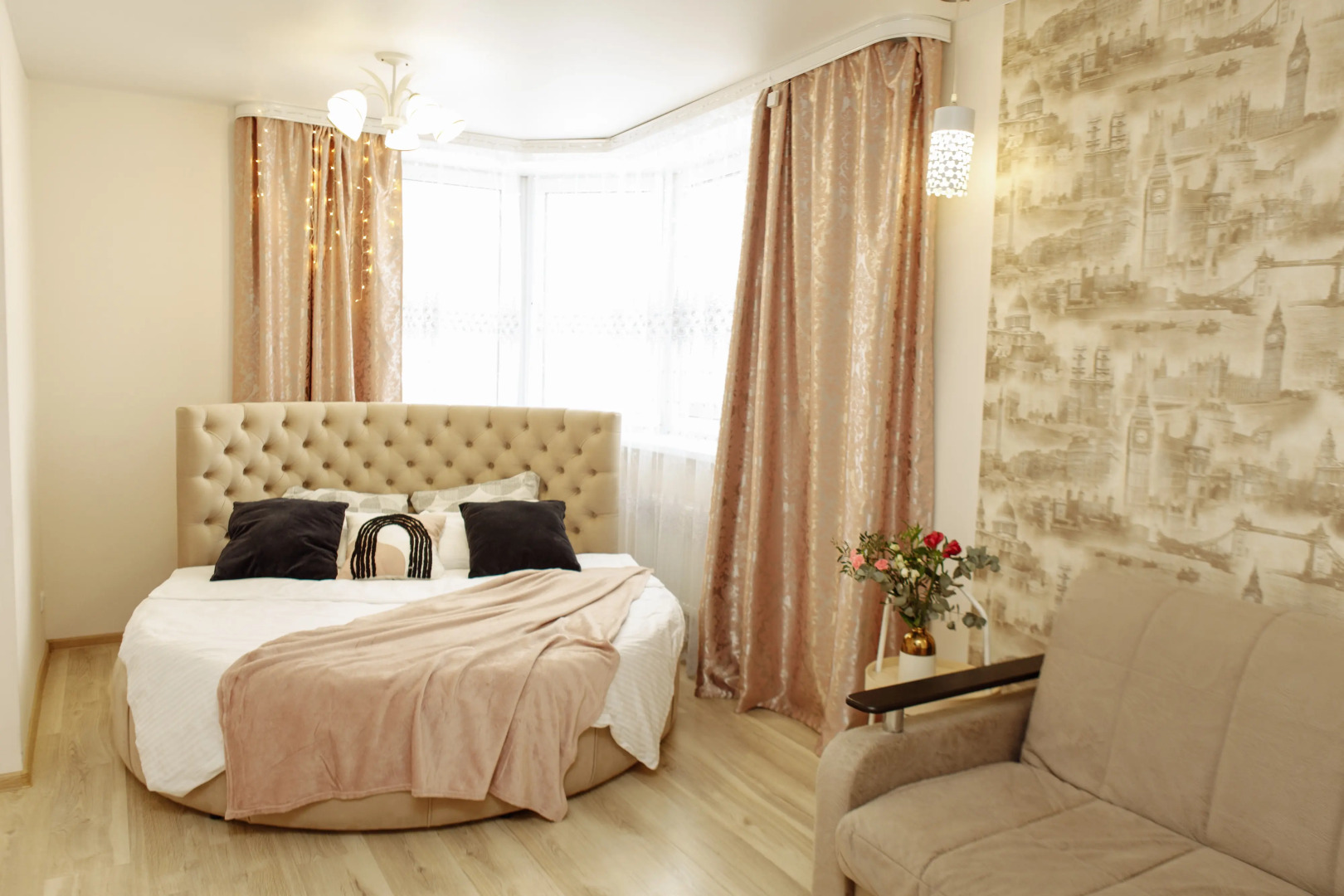 Апартаменты Мира 4в/8