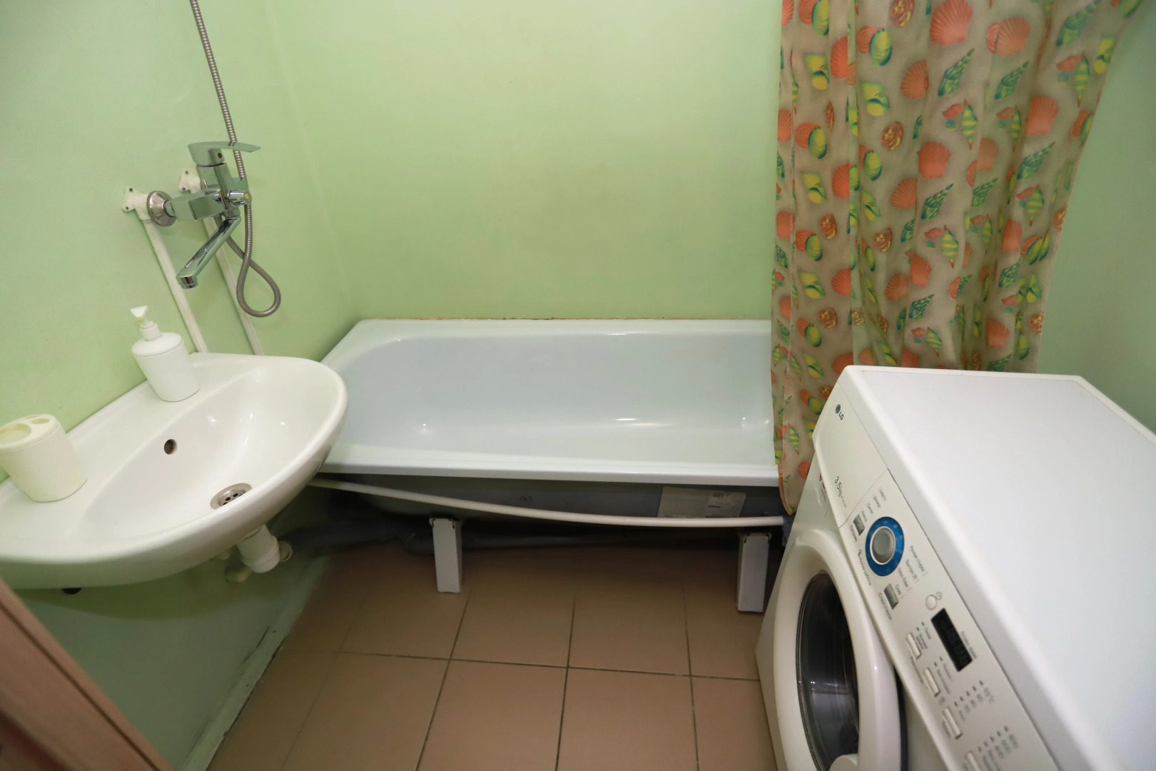 Апартаменты Урал Колсанова 6