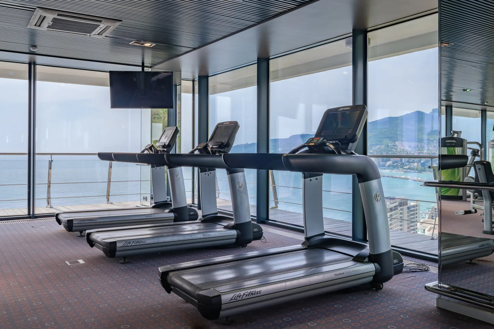 Отель Ялта-Интурист