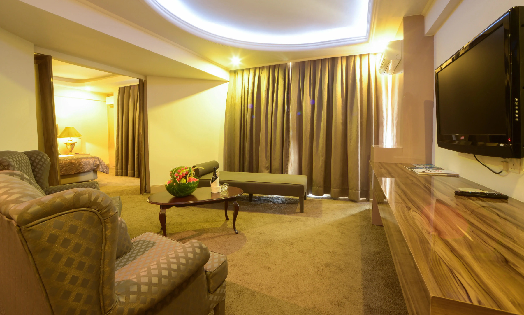 Отель Oscar Resort