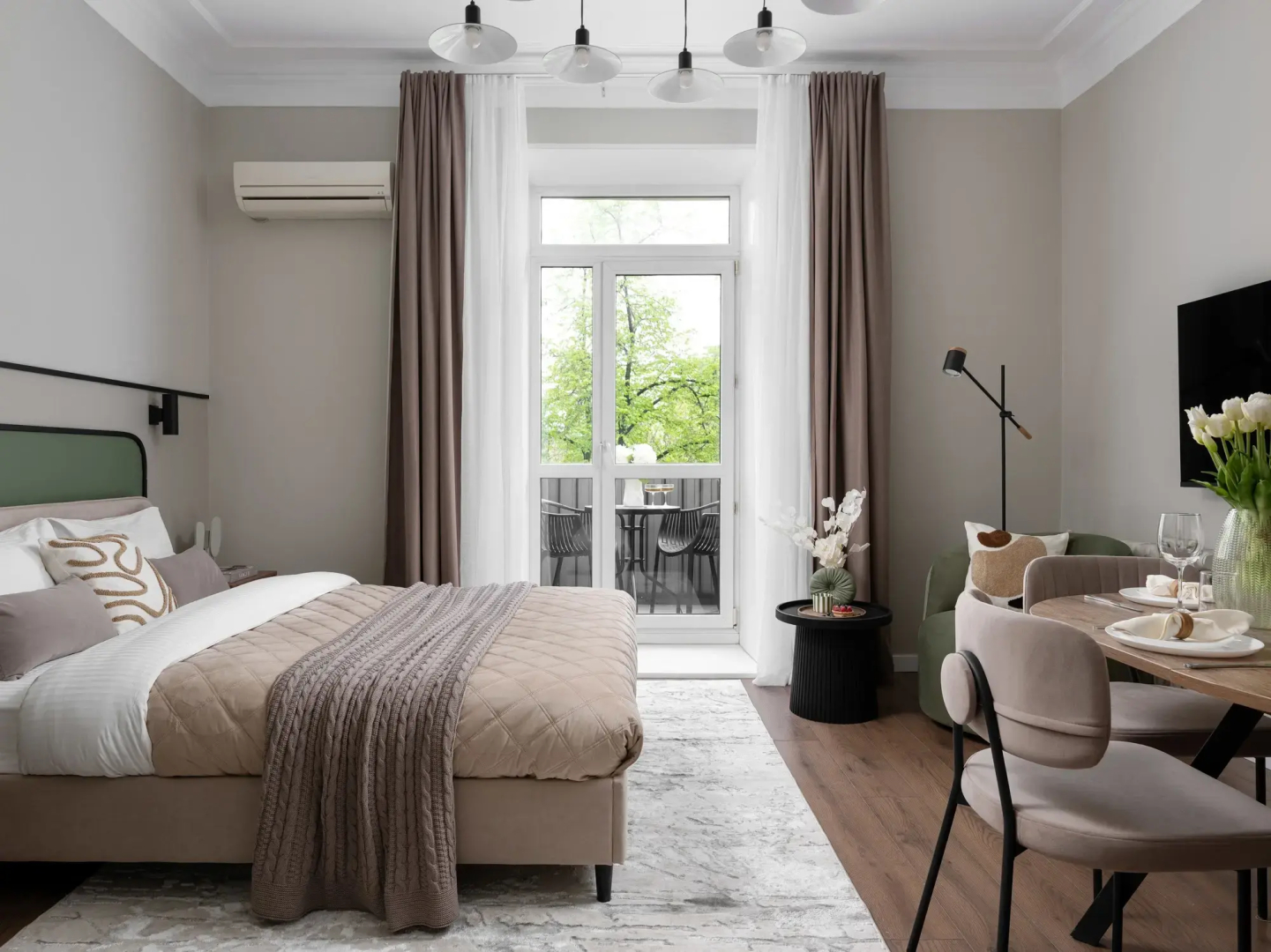 Квартира GM Apartments Стильная двушка у Триумфальной площади