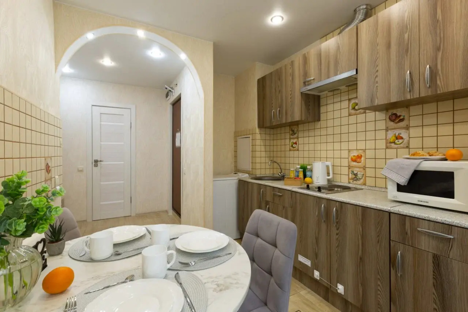 Апартаменты 1комнатные с балконом в красивом мкр Зеленограда, рядом транспорт