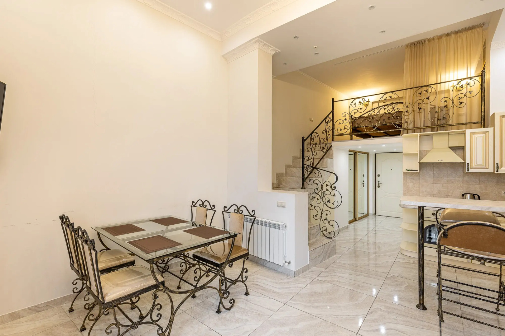 Апартаменты Барселона-Парк 6