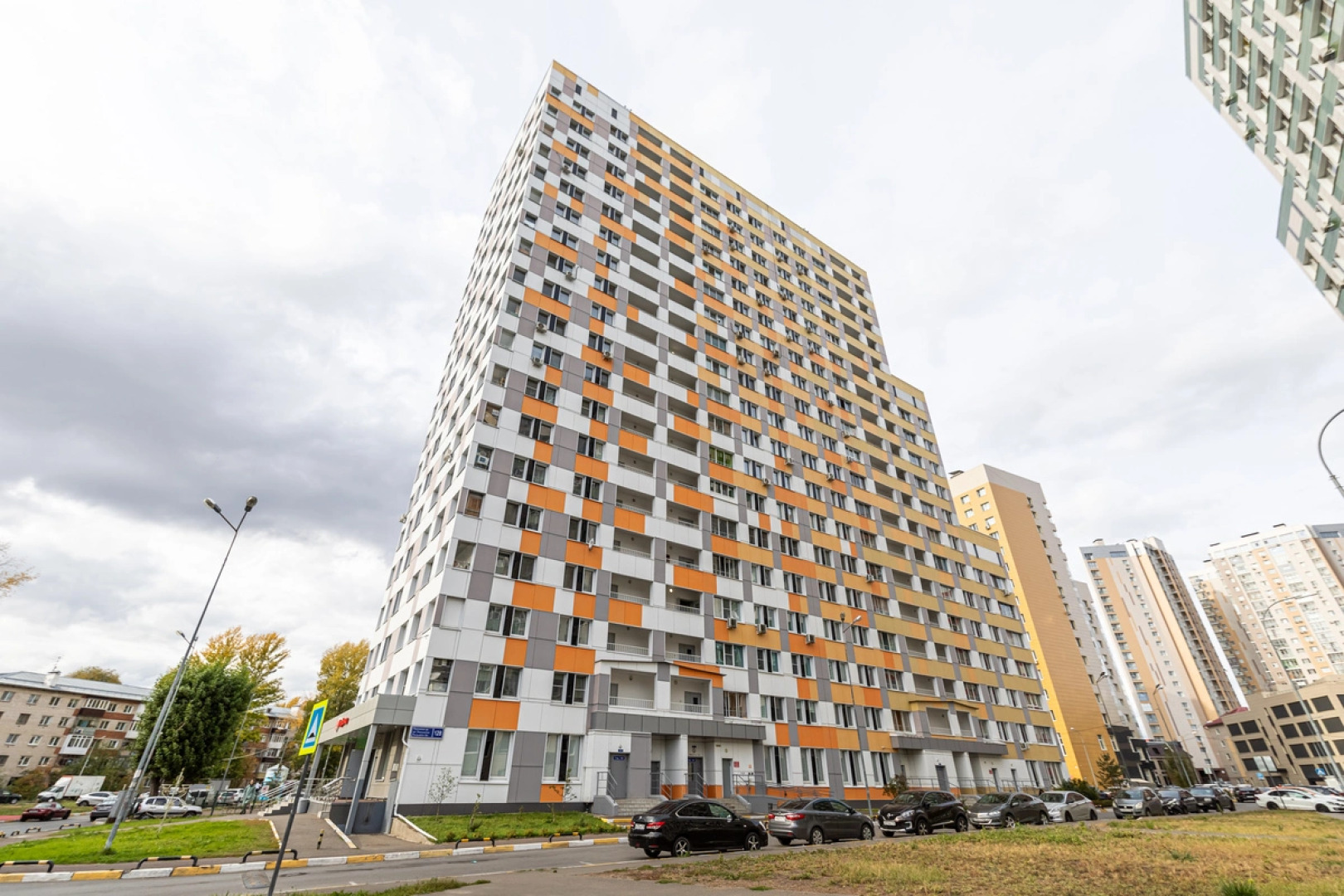 Апартаменты на Павлюхина 128