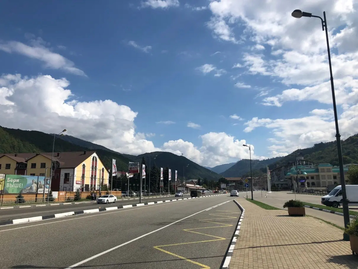 Отель Ивмонтан