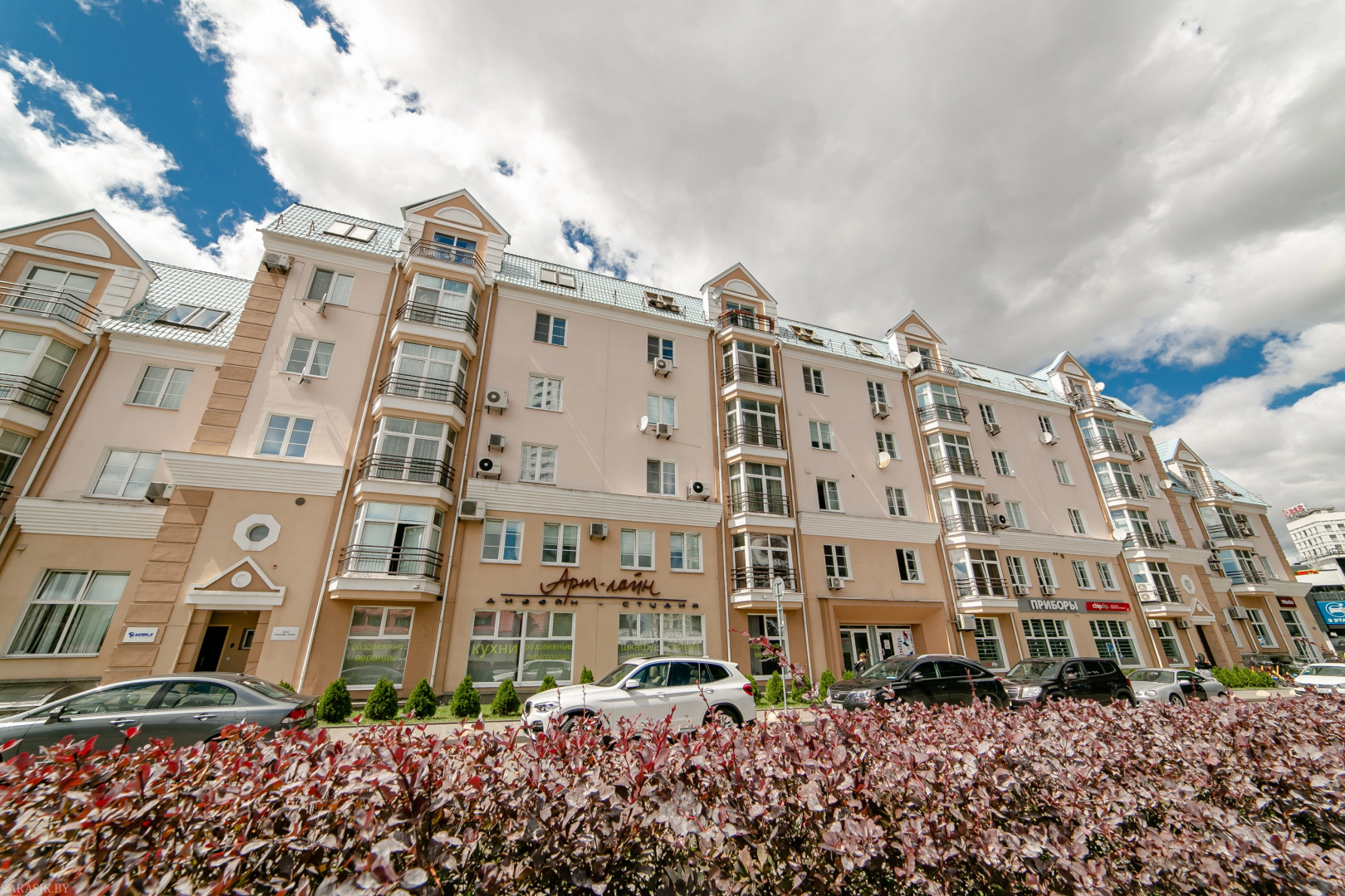 Апартаменты Четырёхкомнатная Элитная VIP-Квартира в Центре