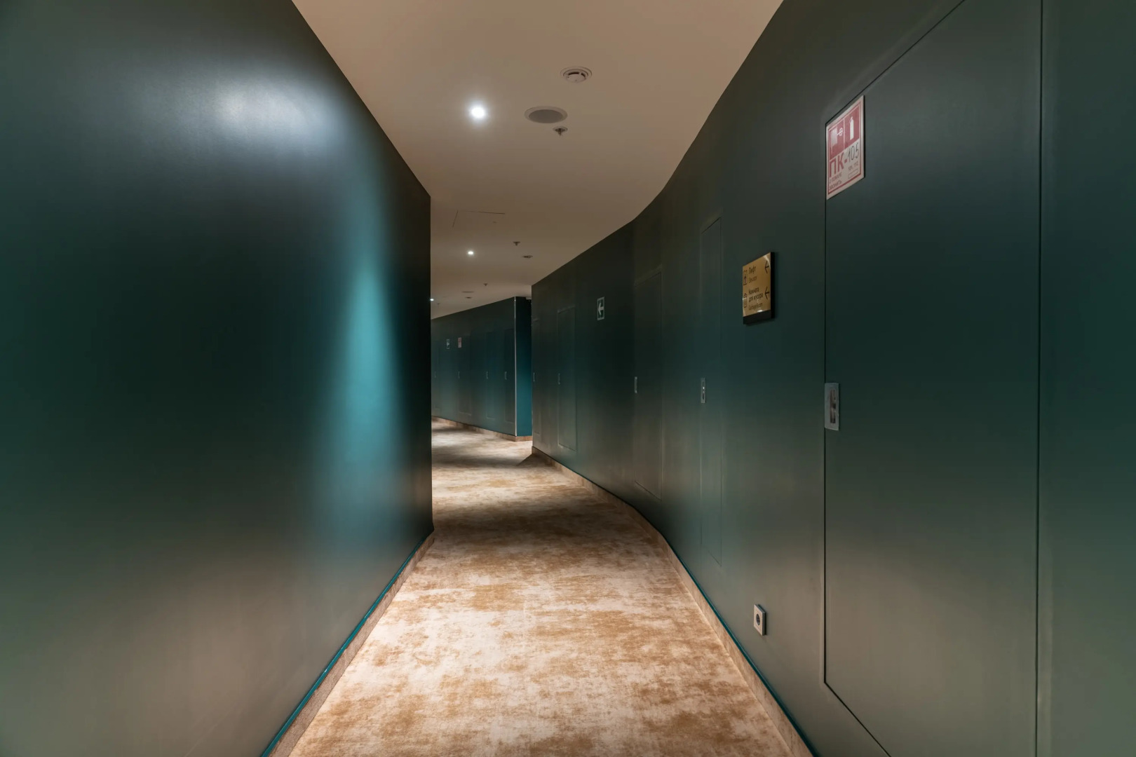 Апартаменты Дизайнерские с бассейном и морем вместимостью от 1 до 4 гостей от собственника