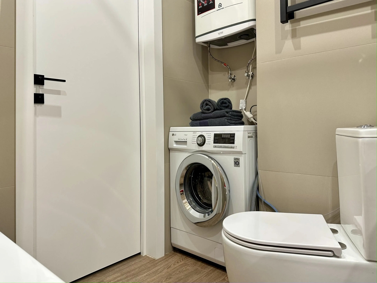 Квартира с панорамным видом на город и Русский мост