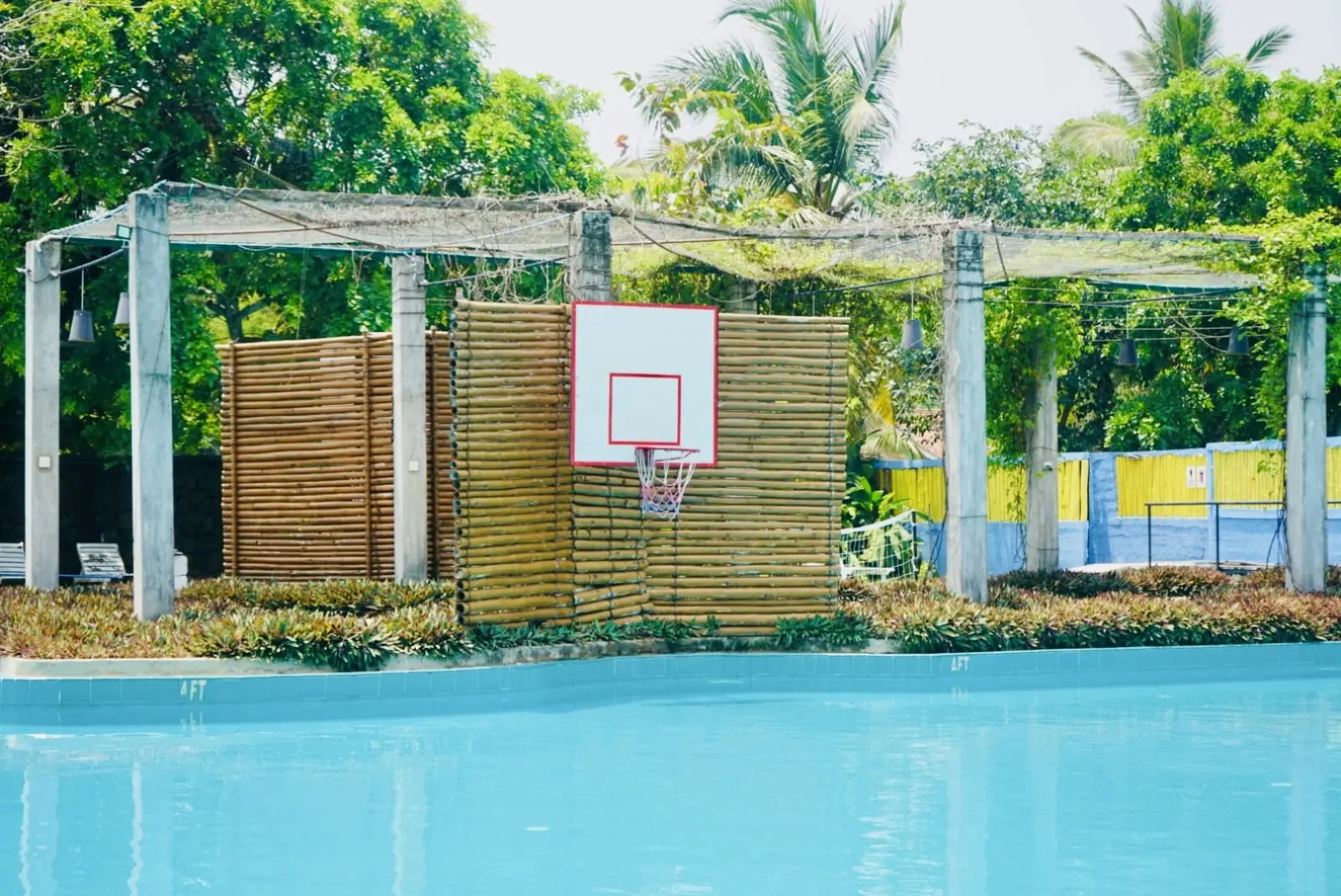 Отель Amaluna Resorts