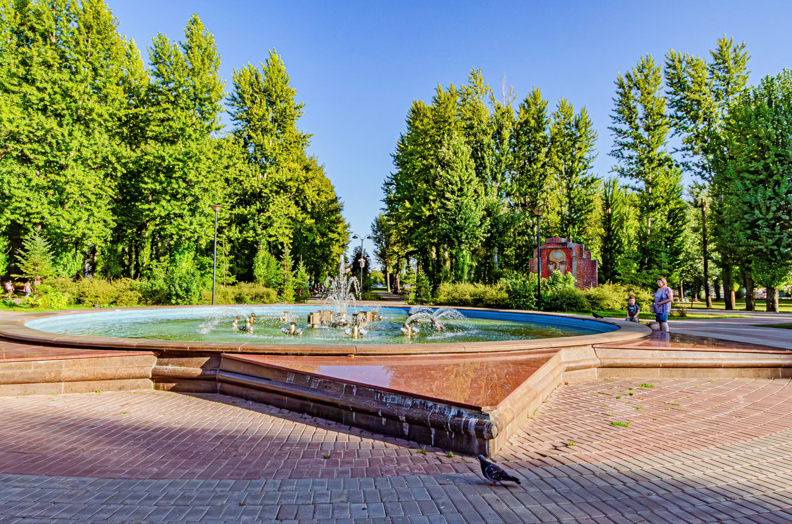 Квартира 2 ком с дизайнерским ремонтом в центре