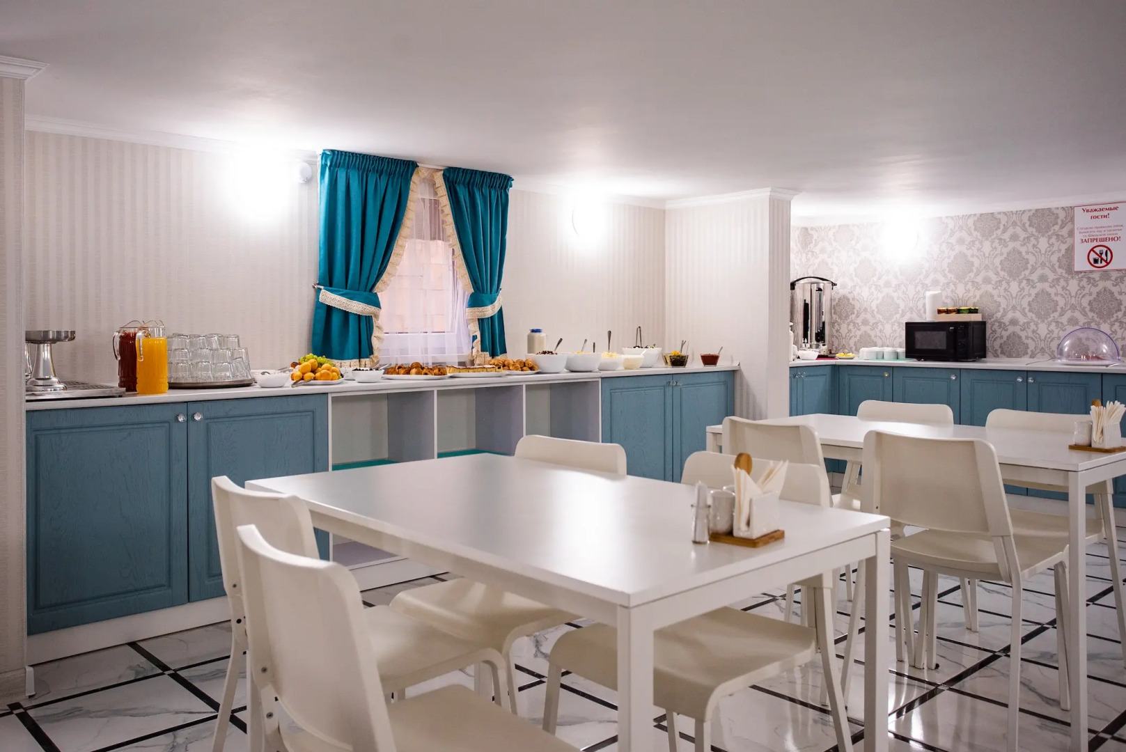 Отель Blue Marlin