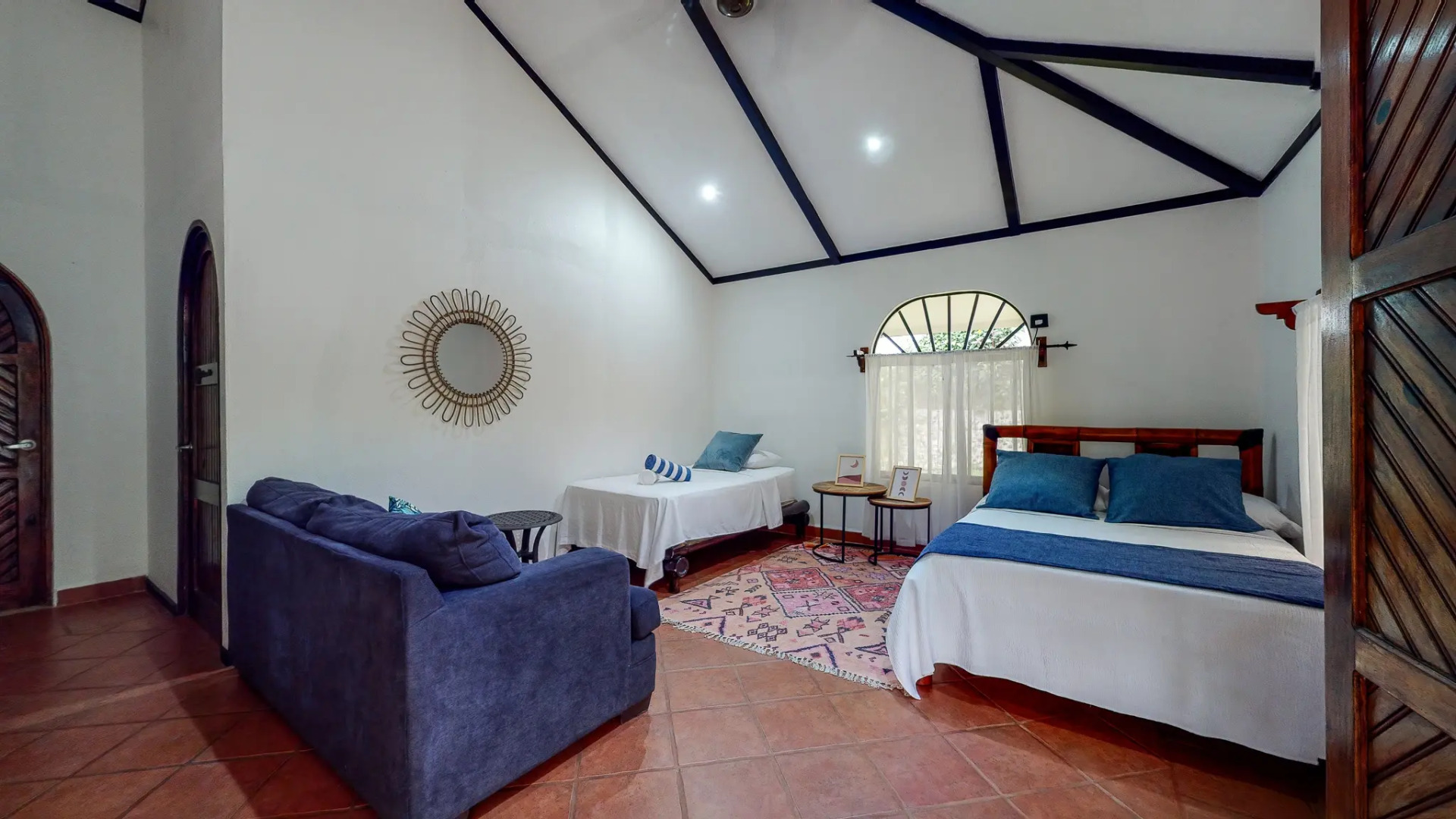 Апарт-отель The Scarlet Villas