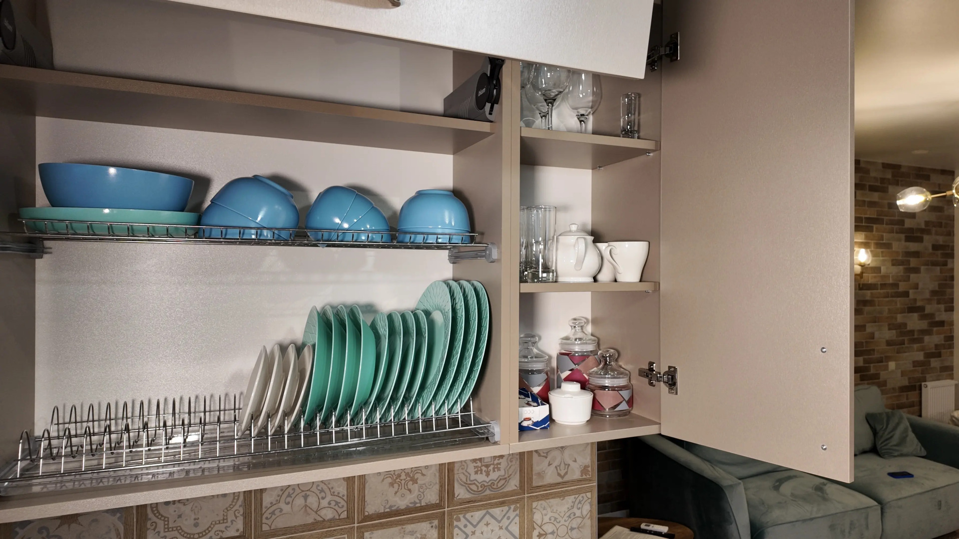 Апартаменты Apart SV1 Цоколь Раушен Престиж