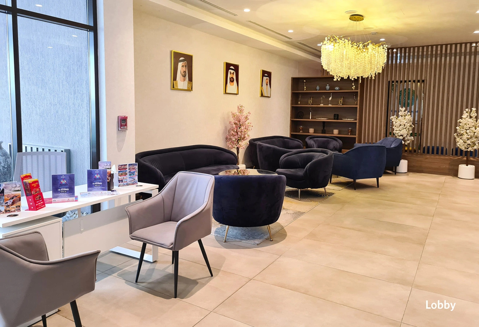 Отель Grand Kingsgate Waterfront By Millennium