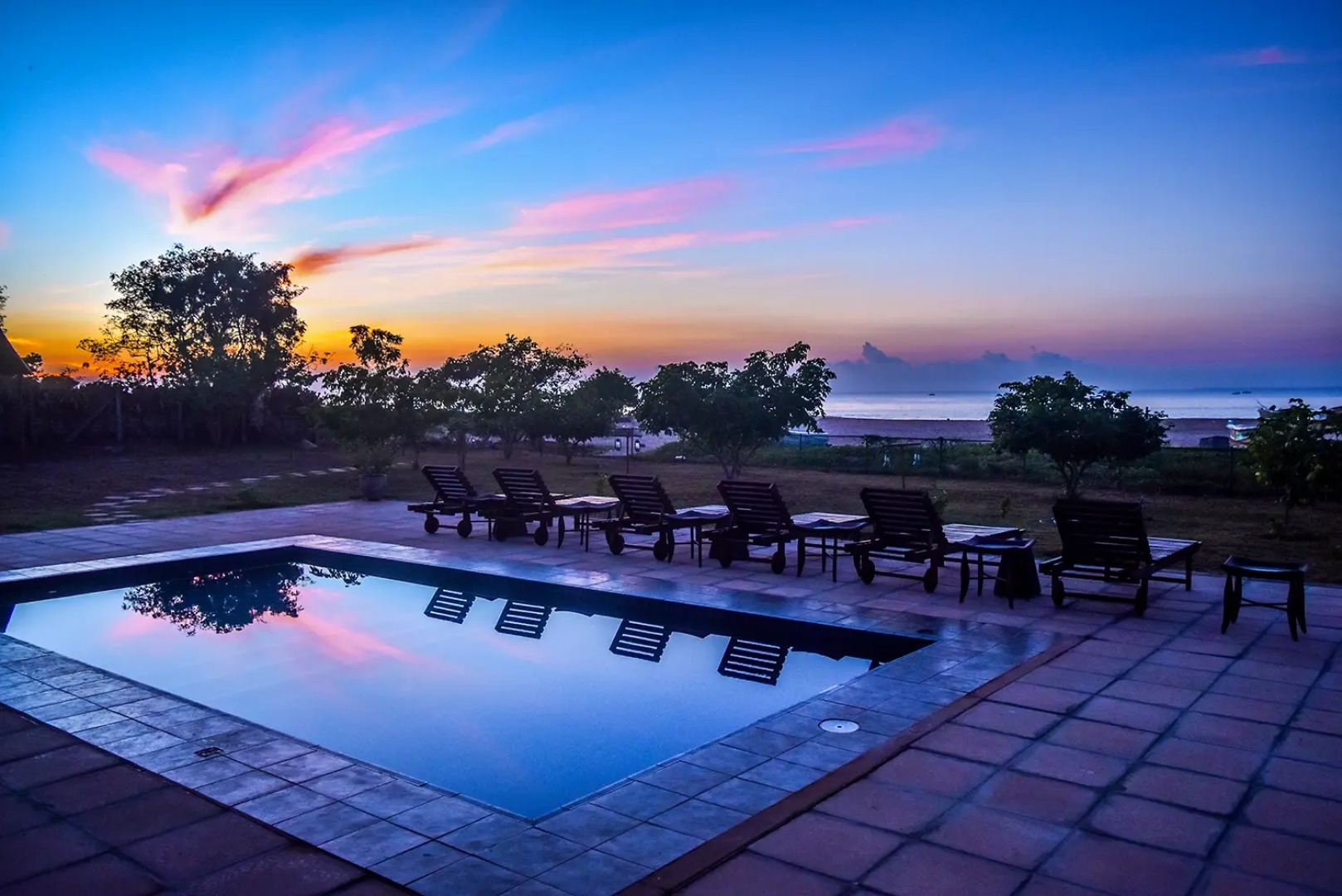 Отель Kayjay Beach House