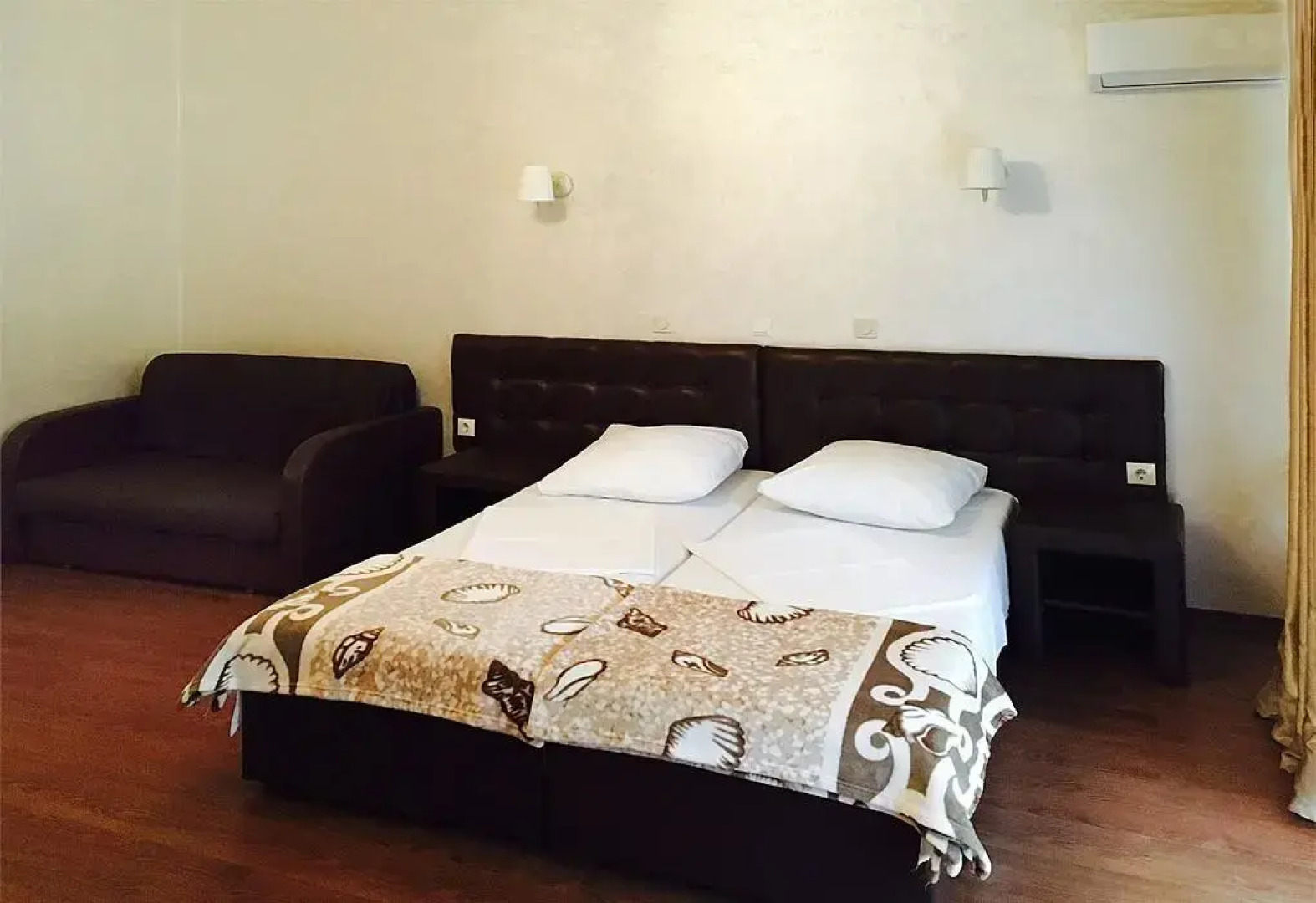 Отель Пицунда