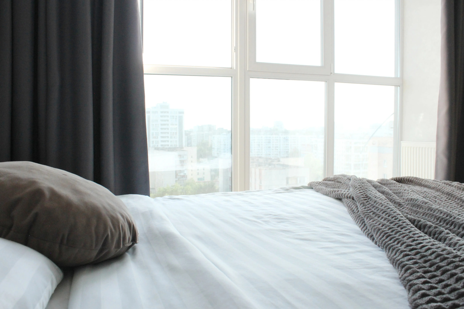 Квартира - студия рядом с проспектом Октября.