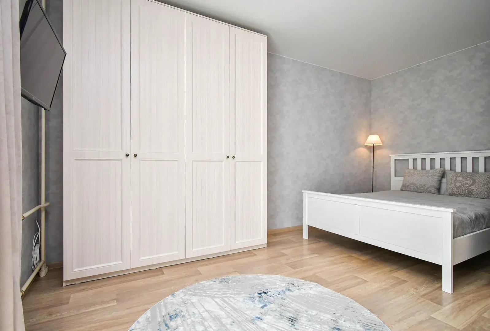 Квартира уютная возле гипермаркета Метро