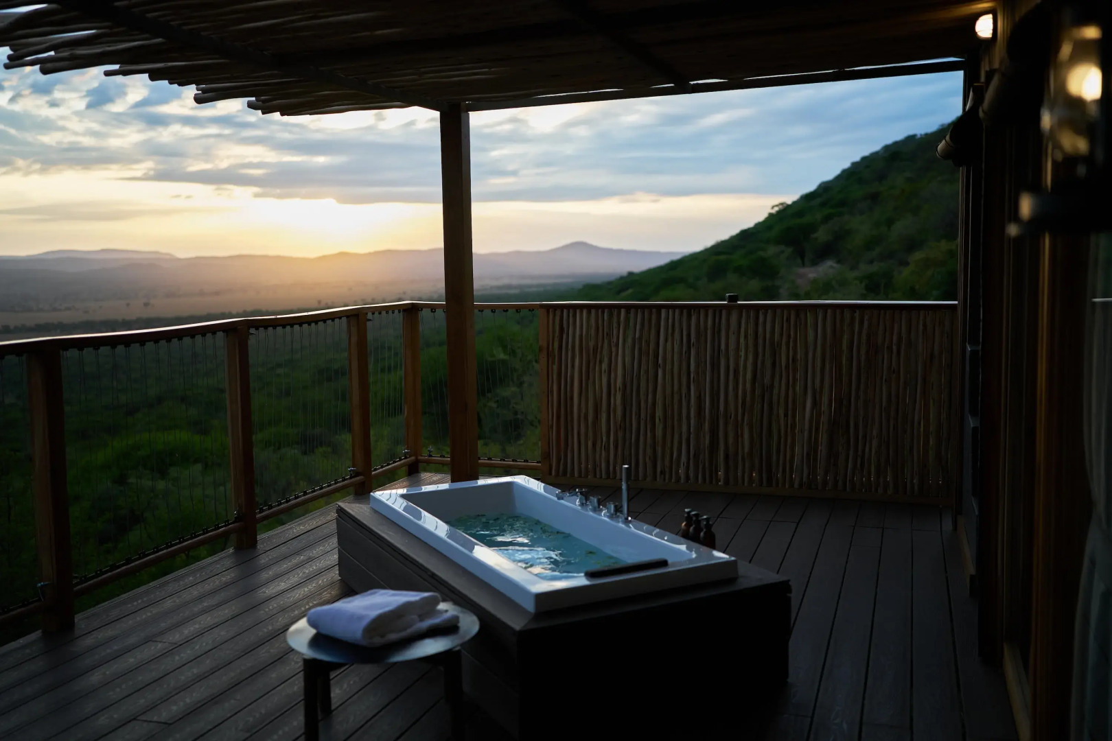 Отель Neptune Serengeti Luxury