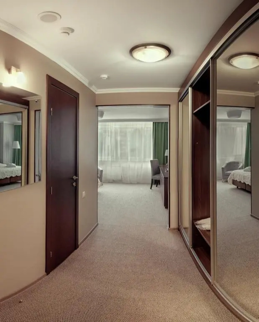 Отель Аврора