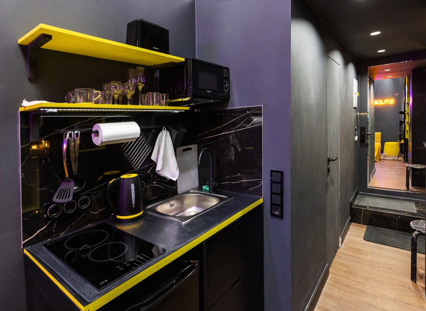 Апартаменты StudioV Batman