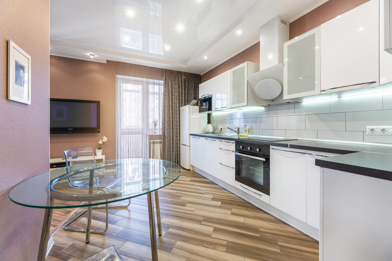 Апартаменты на Пионерской 43