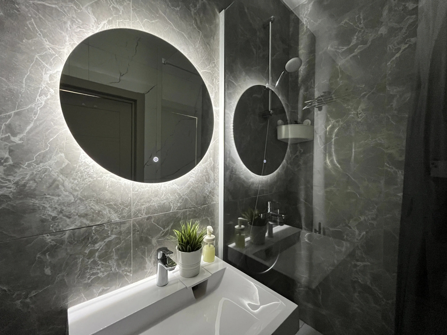 Апартаменты Unique Apart Бисквит рядом с Ледовой ареной Груздева, КРИРПО и ТЦ Гринвич на Молодежном 19а