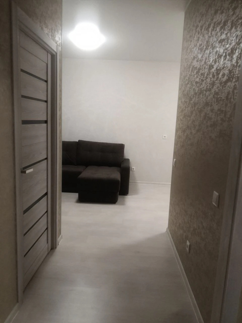 Квартира 2хкомнатная квартира в новом ж/к с видом на пруд