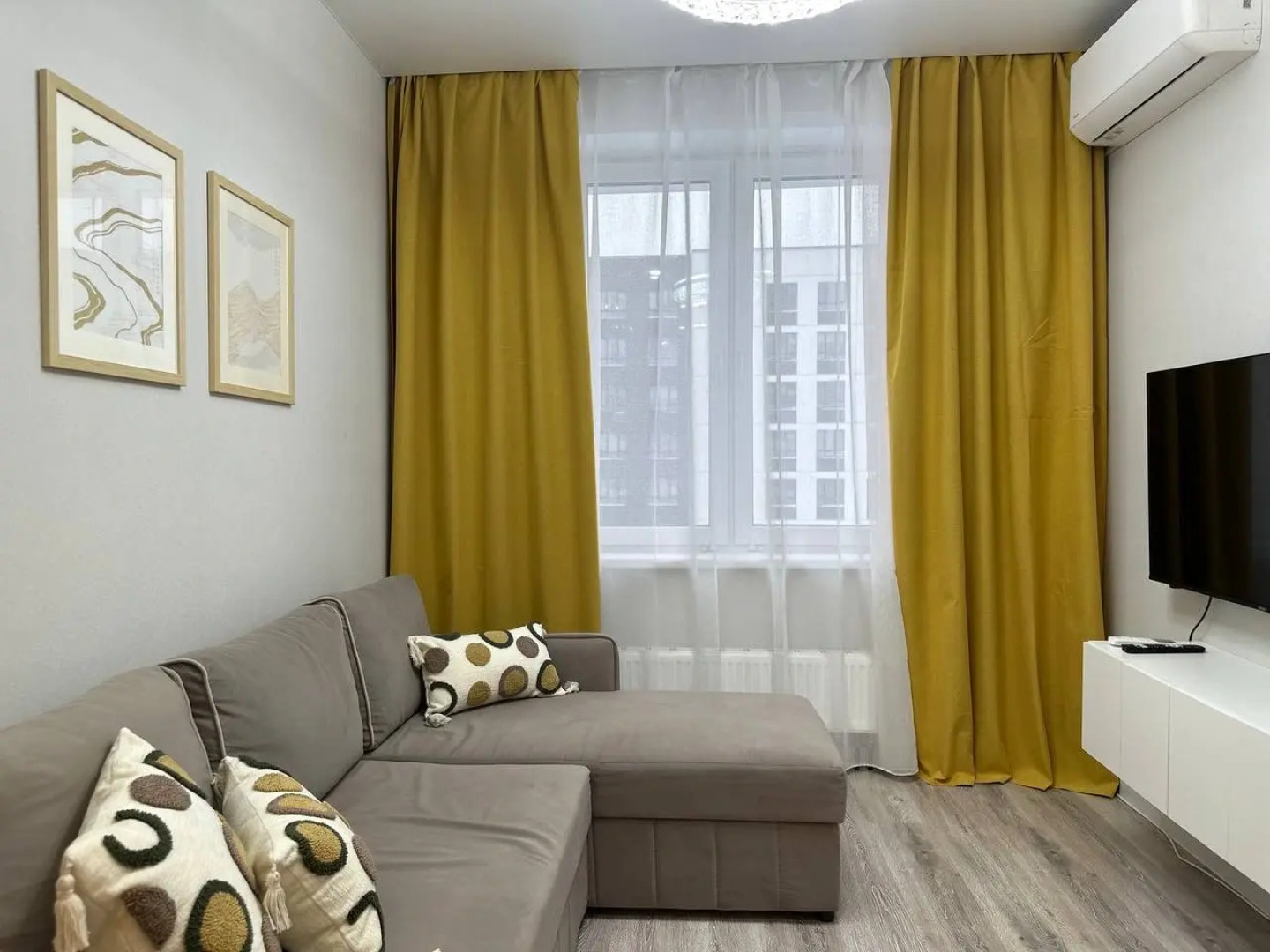 Апартаменты Атмoсфepа RUNA 2