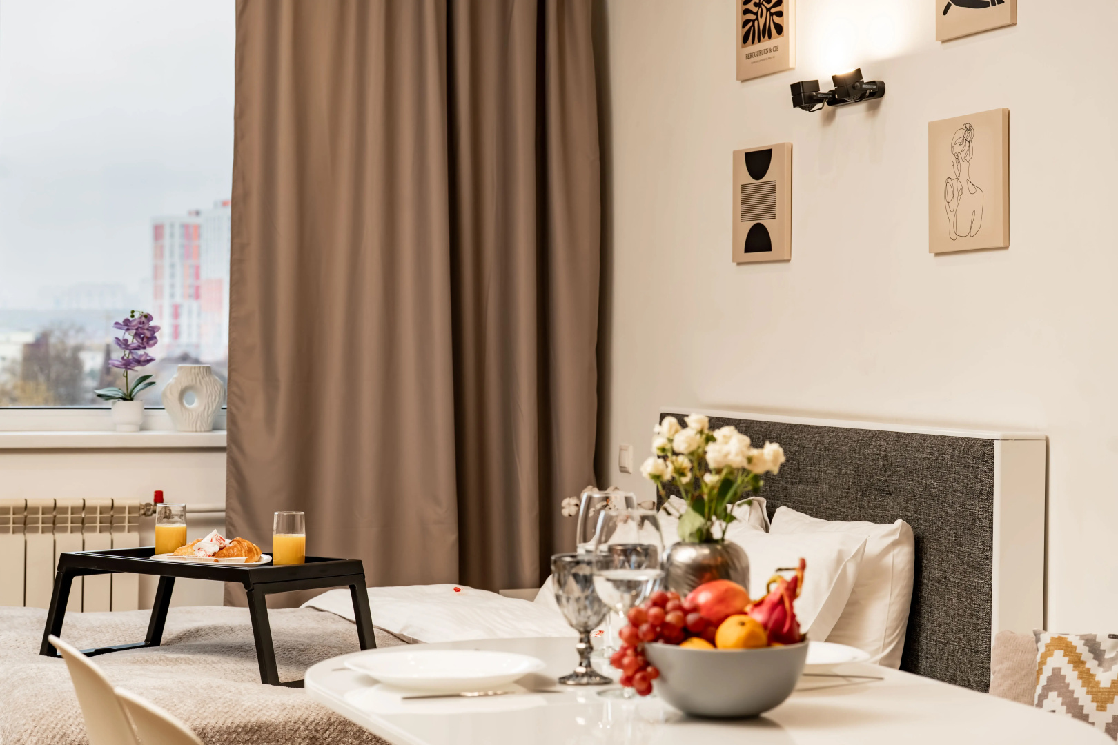 Апартаменты SKY INN Color Grey