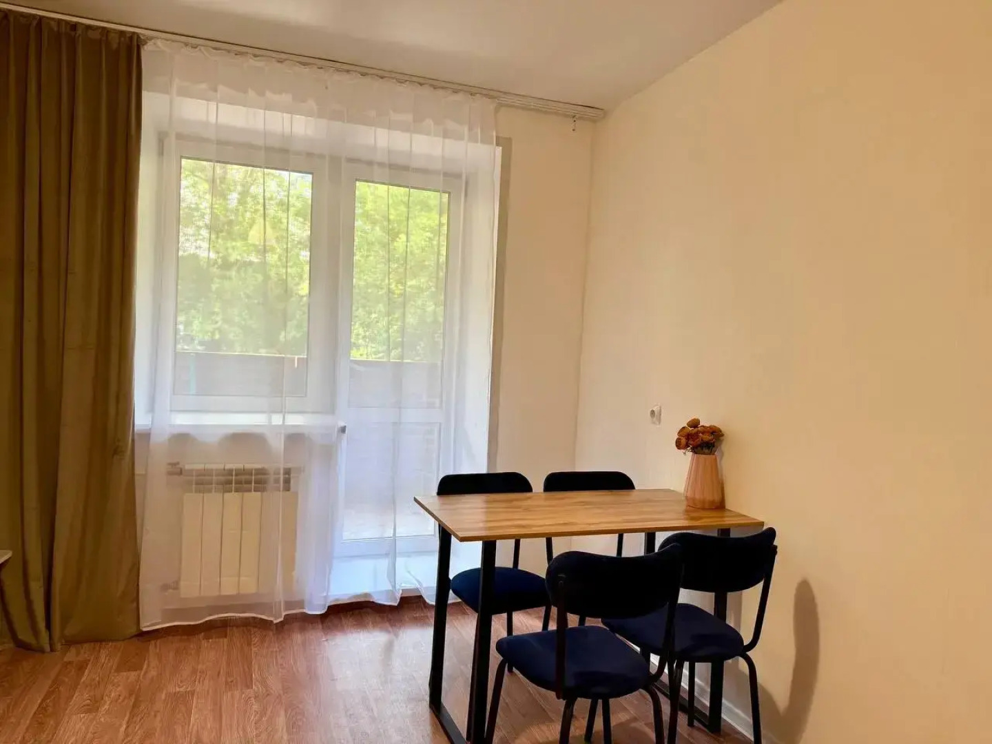 Квартира Большая Уютная