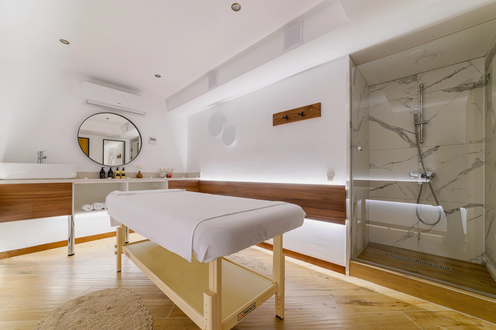 Отель Amber Shore Resort