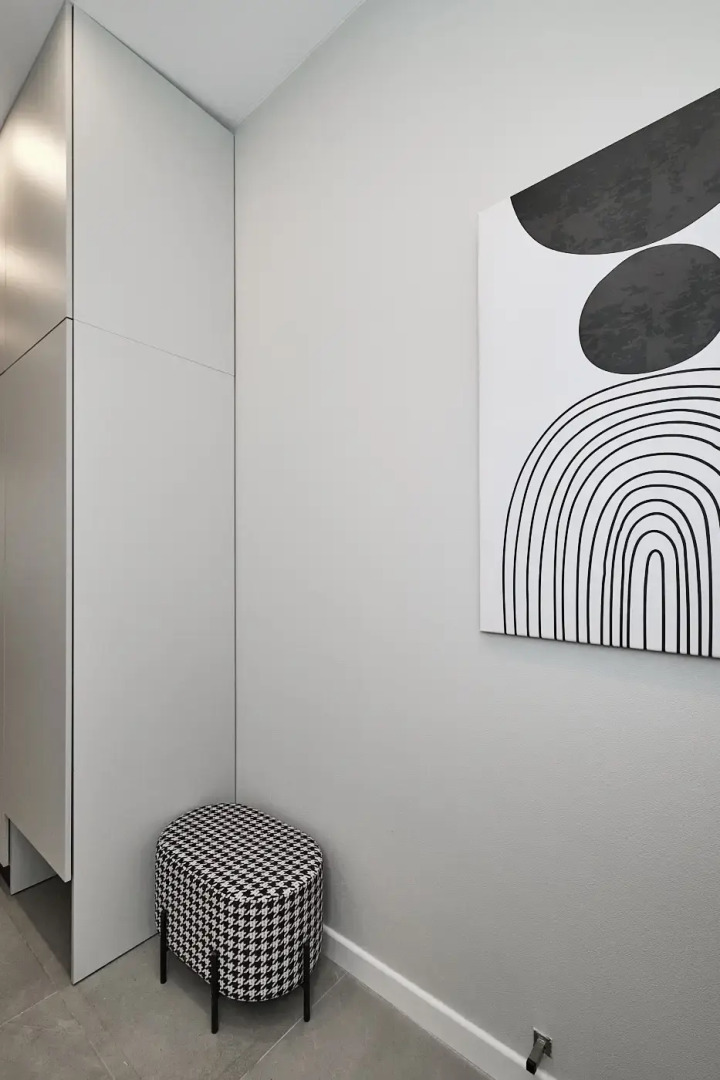 Квартира Уютная студия возле метро и пруда